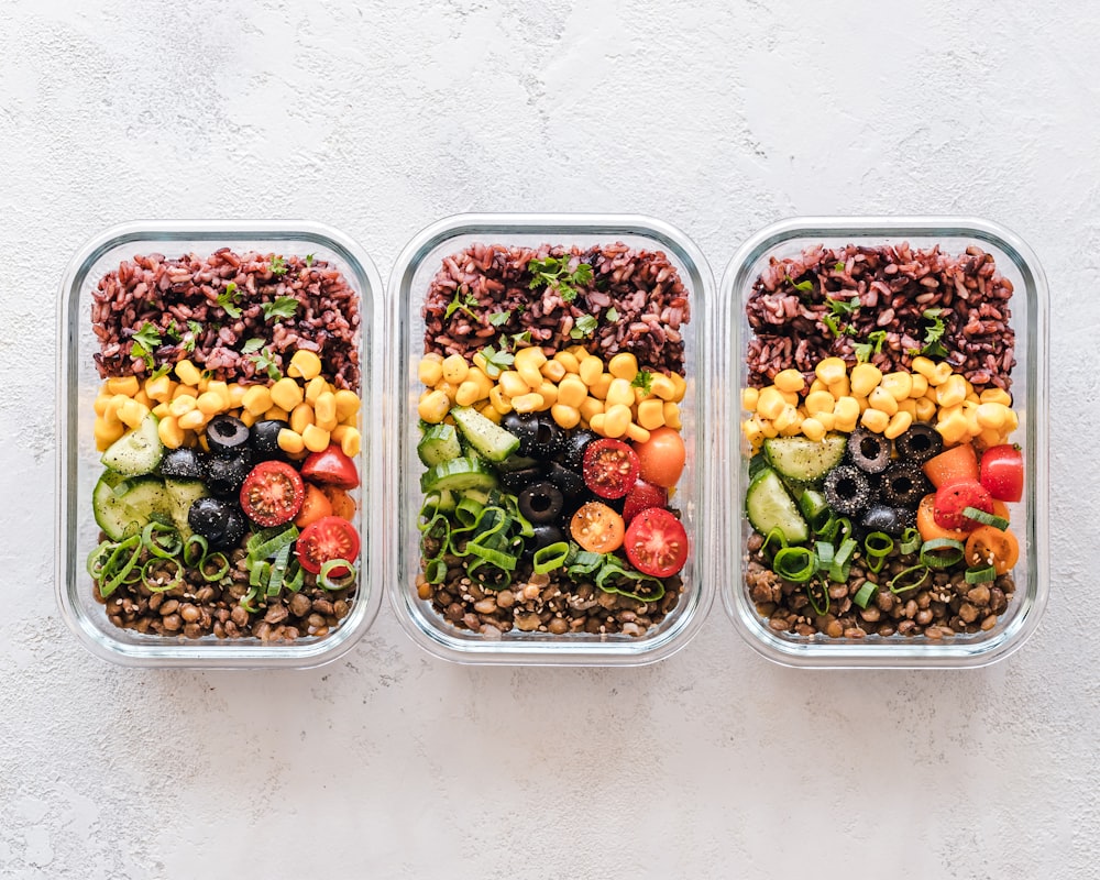 Snídaňová miska s ovocem